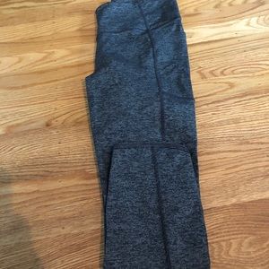 Athleta Chat to Town Capri